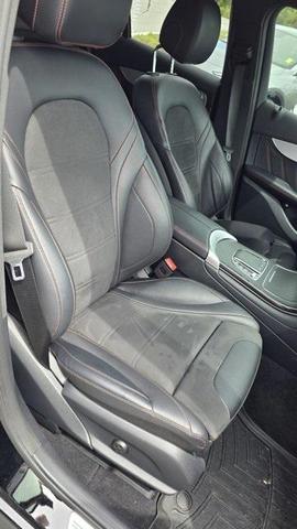 Photo of 2022 Black Mercedes-Benz AMG GLC 43