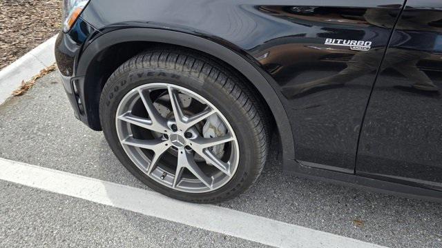 Photo of 2022 Black Mercedes-Benz AMG GLC 43