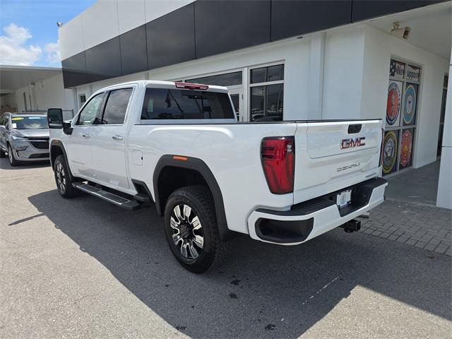 Photo of 2025 Summit White GMC Sierra 2500