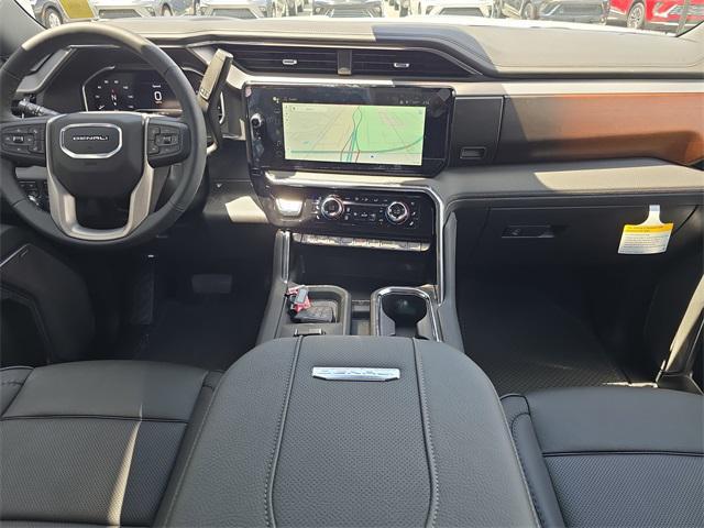 Photo of 2025 Summit White GMC Sierra 2500