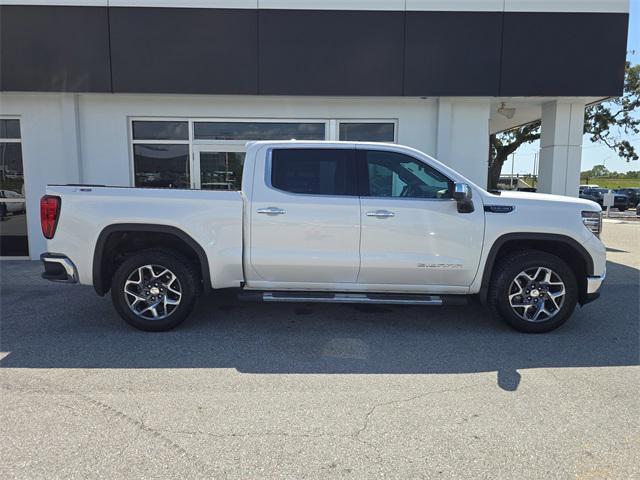 Photo of 2024 White Frost Tricoat GMC Sierra 1500