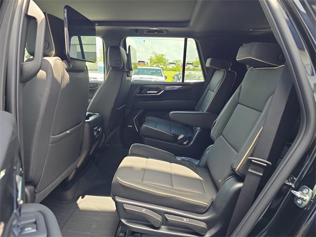 Photo of 2025 Onyx Black GMC Yukon
