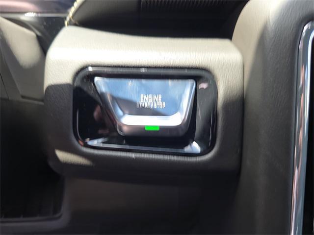 Photo of 2025 Onyx Black GMC Yukon