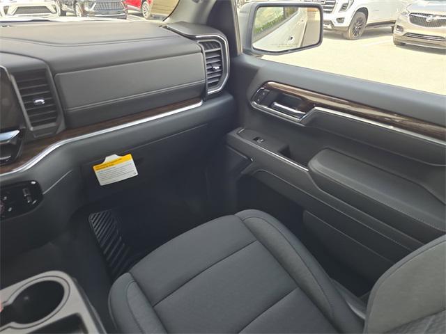 Photo of 2025 Summit White GMC Sierra 1500