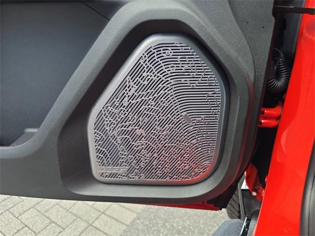 Photo of 2025 Solar Orange GMC HUMMER EV Pickup