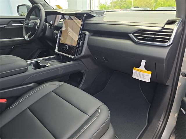 Photo of 2025 Sterling Metallic GMC Acadia
