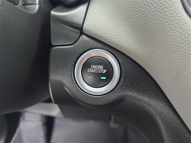 Photo of 2019 Pacific Blue Metallic Chevrolet Equinox