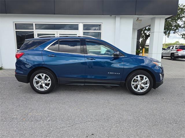 Photo of 2019 Pacific Blue Metallic Chevrolet Equinox