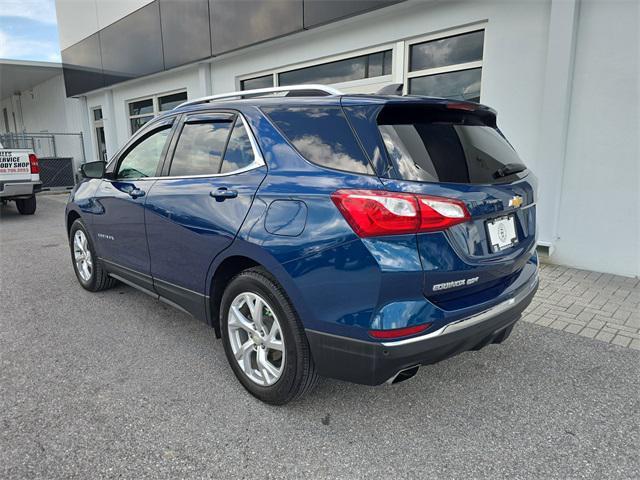 Photo of 2019 Pacific Blue Metallic Chevrolet Equinox