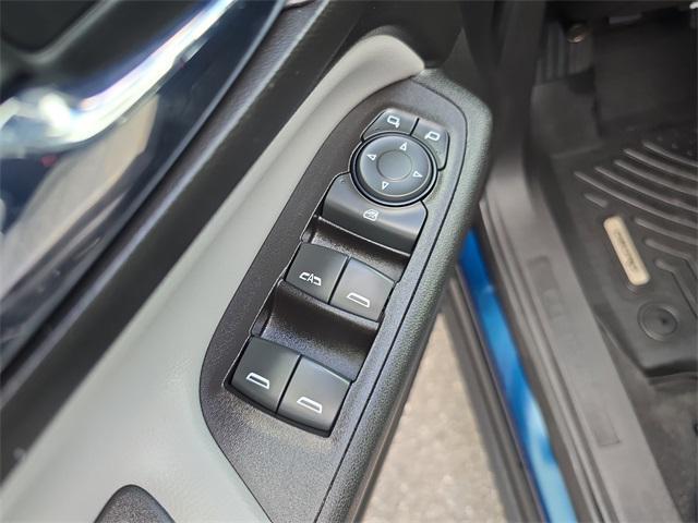 Photo of 2019 Pacific Blue Metallic Chevrolet Equinox