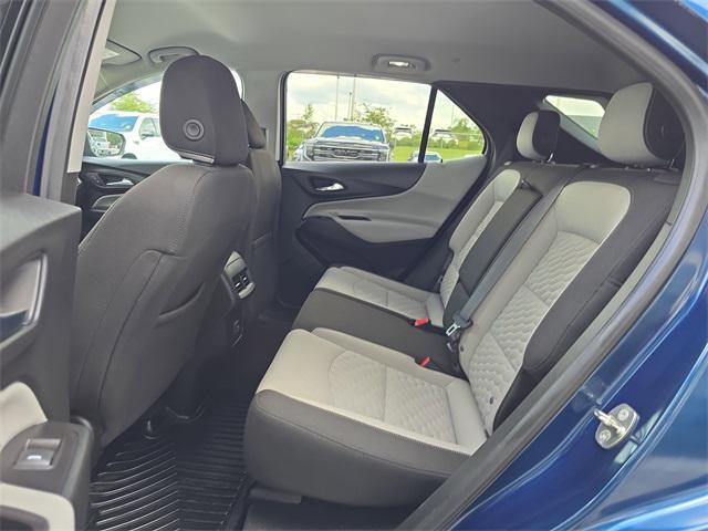 Photo of 2019 Pacific Blue Metallic Chevrolet Equinox