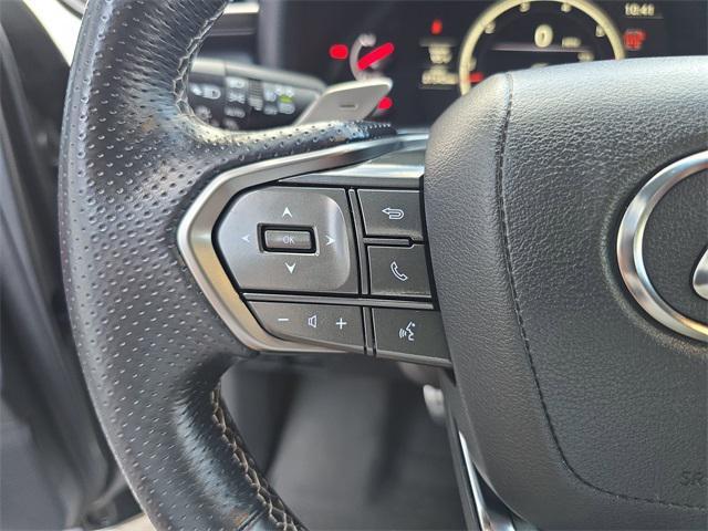 Photo of 2023 Atomic Silver Lexus LX 600