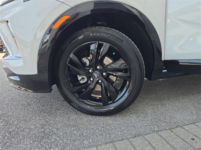 Photo of 2024 Summit White Buick Encore GX