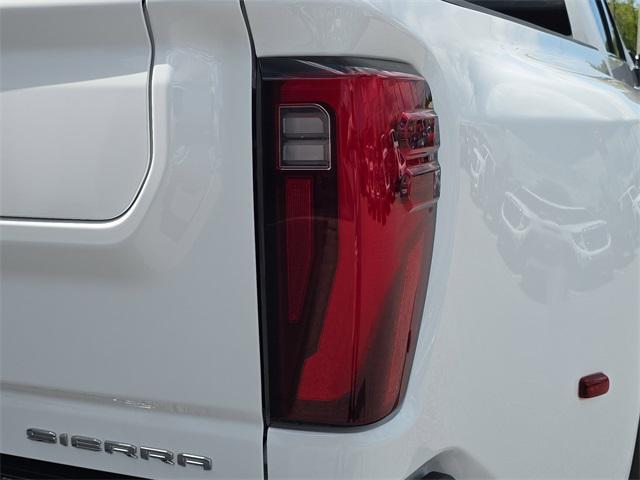Photo of 2024 Summit White GMC Sierra 3500