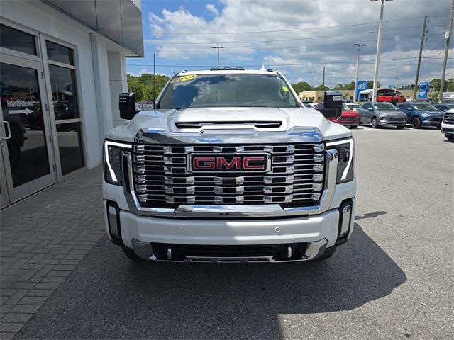 Photo of 2024 Summit White GMC Sierra 3500