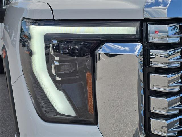 Photo of 2024 Summit White GMC Sierra 3500