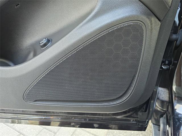 Photo of 2019 Ebony Twilight Metallic Buick Envision