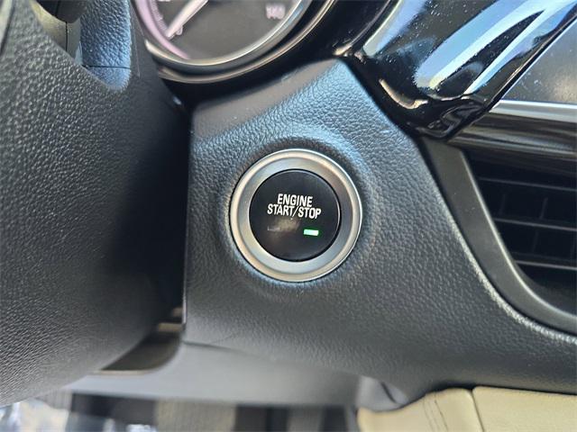 Photo of 2019 Ebony Twilight Metallic Buick Envision