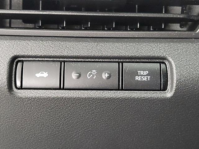 Photo of 2020 Blue Nissan Altima