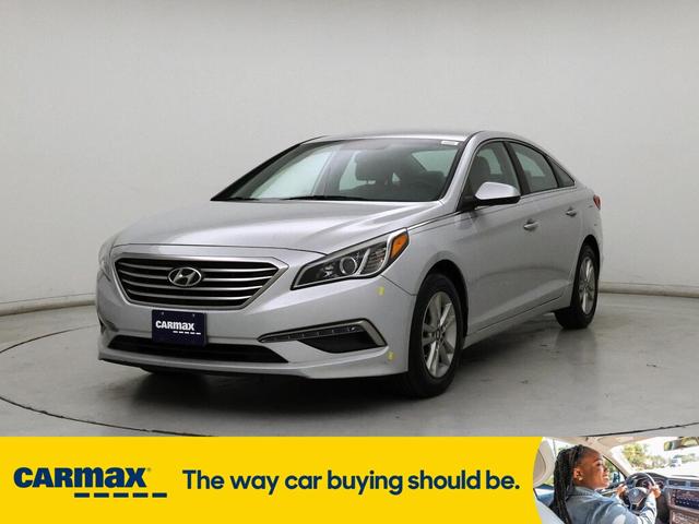 Photo of 2015 Silver Hyundai SONATA
