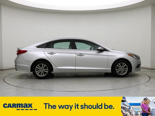 Photo of 2015 Silver Hyundai SONATA