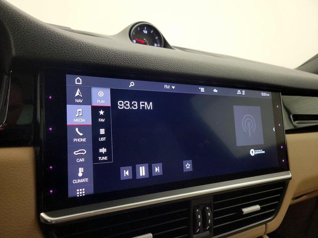 Photo of 2021 Blue Porsche Cayenne
