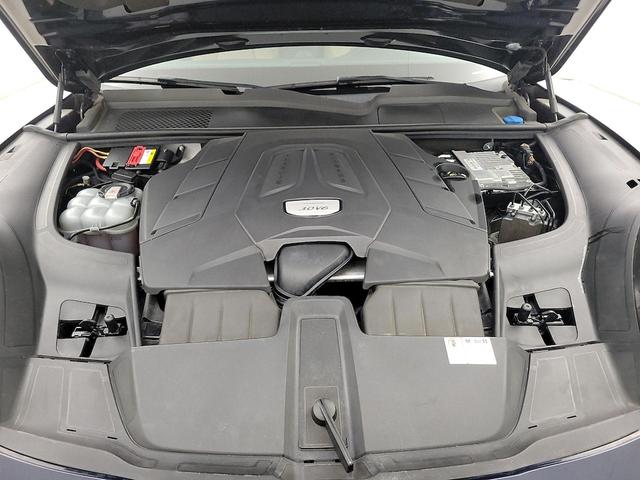 Photo of 2021 Blue Porsche Cayenne