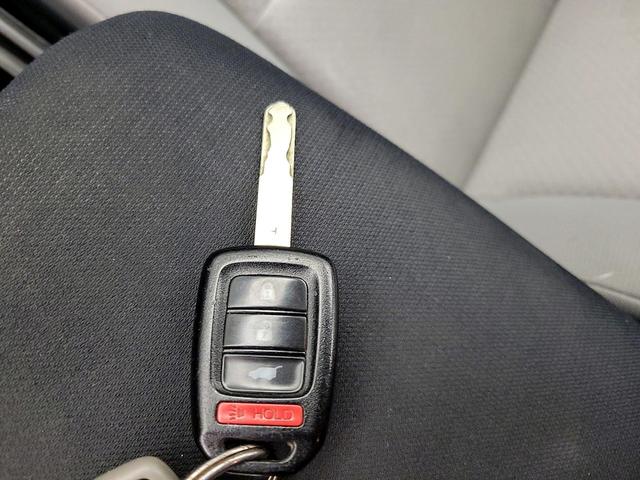 Photo of 2016 Gray Honda CR-V