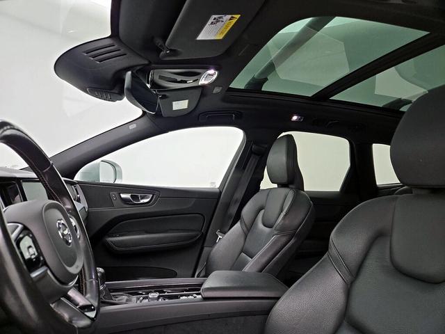 Photo of 2020 Silver Volvo XC60