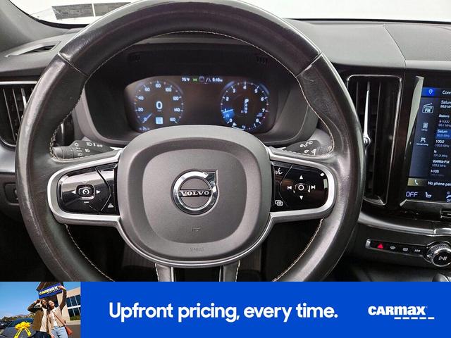 Photo of 2020 Silver Volvo XC60