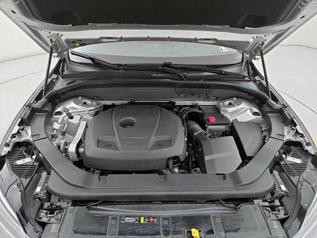 Photo of 2020 Silver Volvo XC60