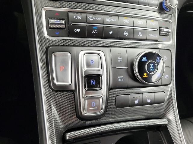 Photo of 2022 Blue Hyundai SANTA FE