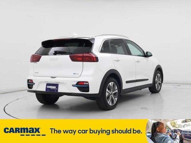 Photo of 2022 White Kia Niro EV