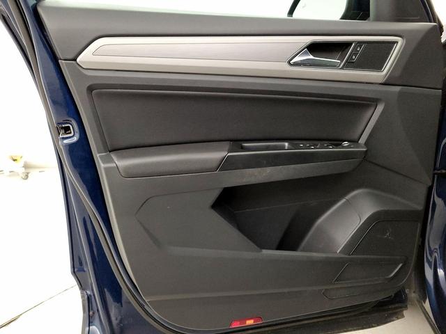 Photo of 2019 Blue Volkswagen Atlas