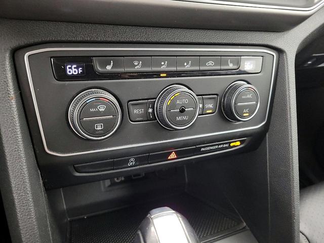 Photo of 2019 Blue Volkswagen Atlas