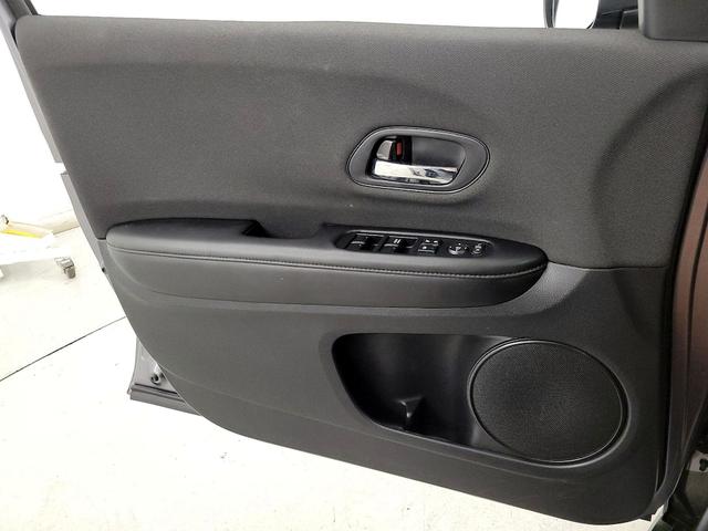 Photo of 2022 Brown Honda HR-V