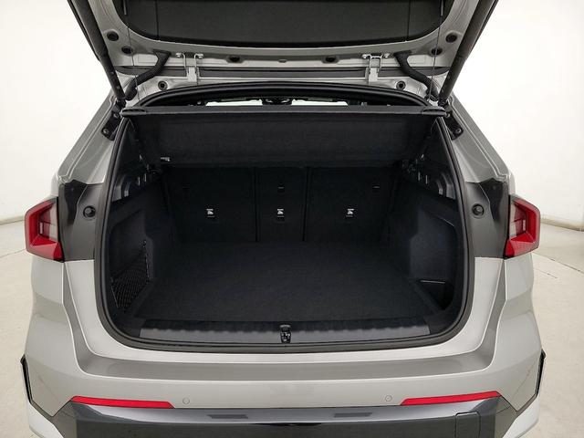 Photo of 2025 Silver BMW X1