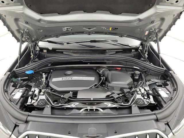 Photo of 2025 Silver BMW X1
