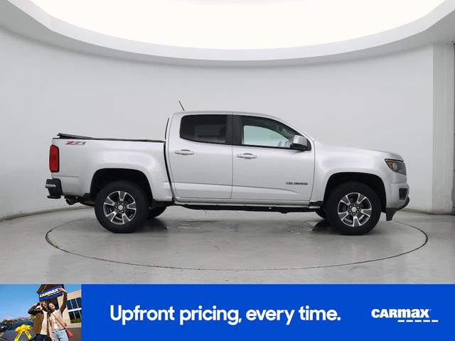 Photo of 2016 Silver Chevrolet Colorado