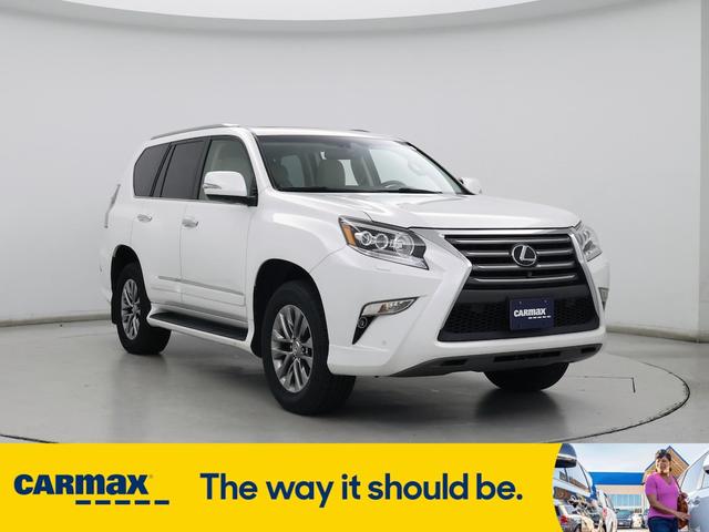 Photo of 2017 White Lexus GX 460