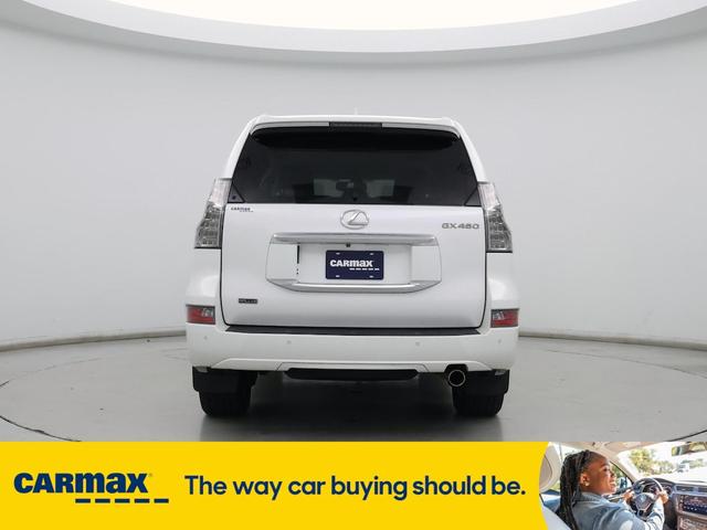 Photo of 2017 White Lexus GX 460