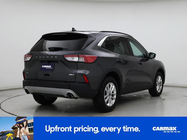 Photo of 2020 Gray Ford Escape