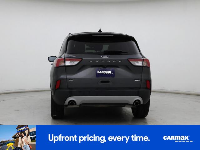 Photo of 2020 Gray Ford Escape