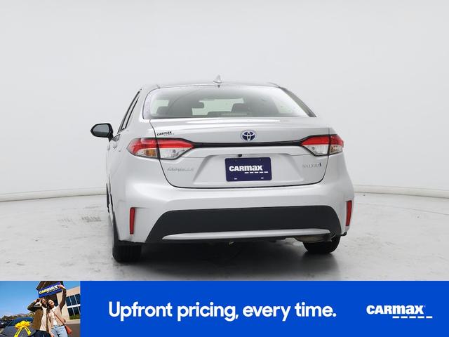 Photo of 2020 Silver Toyota Corolla Hybrid