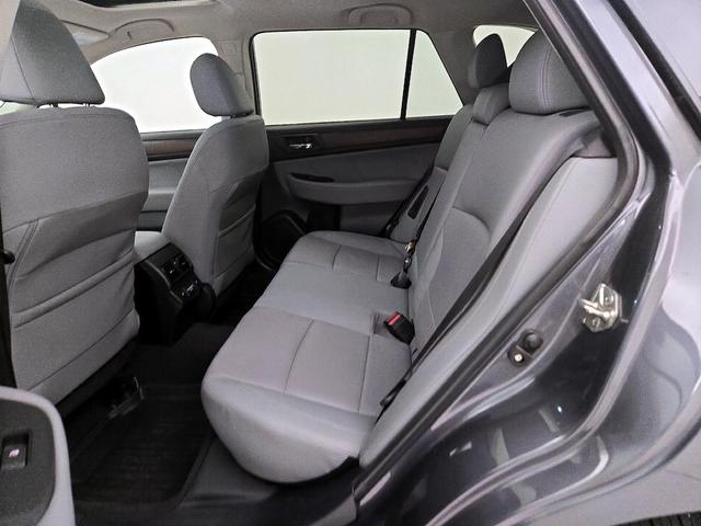 Photo of 2018 Gray Subaru Outback