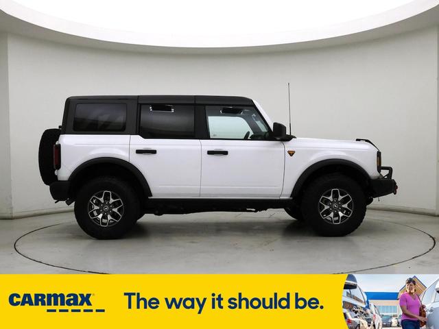Photo of 2023 White Ford Bronco