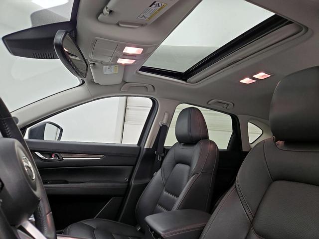 Photo of 2022 Black Mazda CX-5