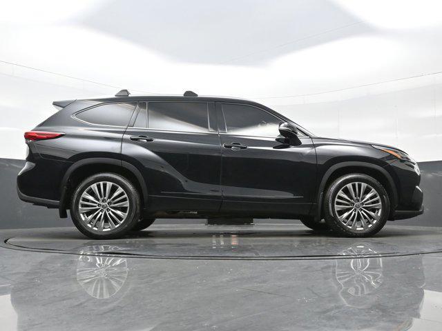 Photo of 2021 0218 Toyota Highlander