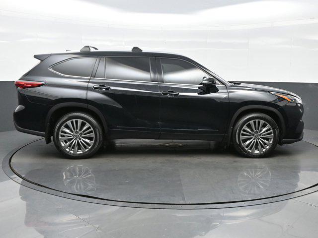 Photo of 2021 0218 Toyota Highlander