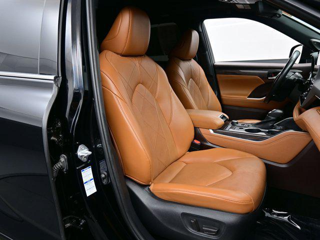 Photo of 2021 0218 Toyota Highlander
